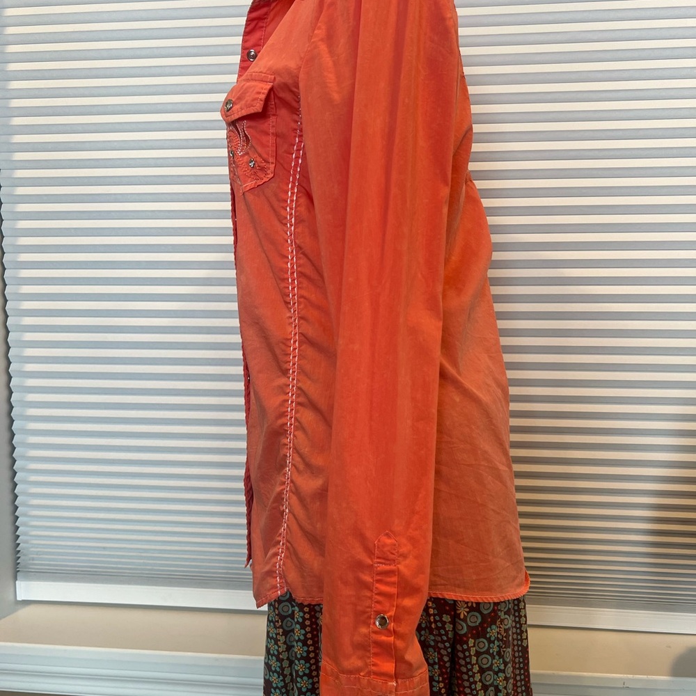 Cedar Rose Fitted Button Down Shirt. - image 5